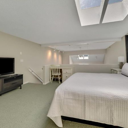 359 Edgewater Inn Charlevoix Zewnętrze zdjęcie